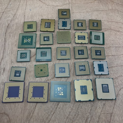 Lot of 26 Intel Pentium & Celeron CPU Chips Gold Recovery 1.5 Pounds - Picture 2 of 3