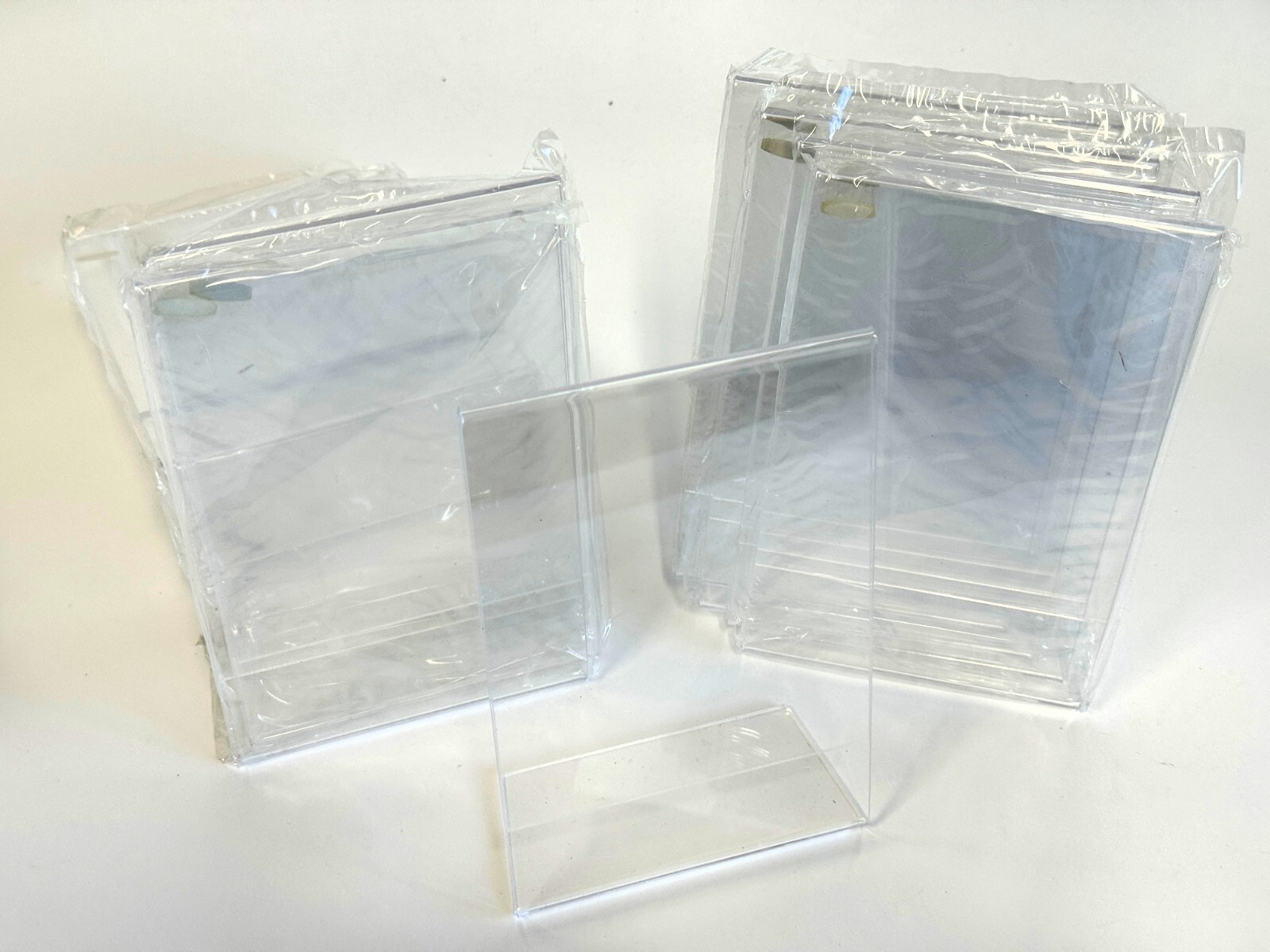 13 Water-resistant Sign Holder Table Stand Durable Acrylic Holders Stands 4x6