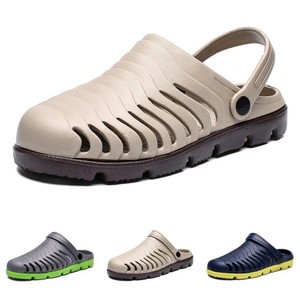 mens beach clogs