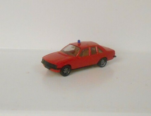Herpa Alemania HO 1:87 4048 Opel Rekord Bomberos | Zustand: Used