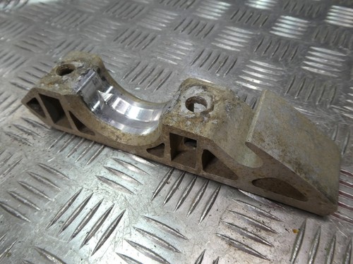 Porsche Cayenne 92A 1 paar Halter Stabilisator Träger 7L0411063B