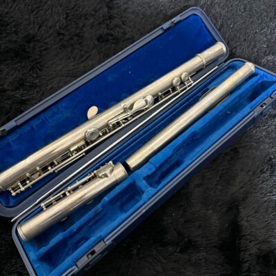 YAMAHA Flute YFL-211 NICKEL SILVER INSTRUMENT Music with Hard case
