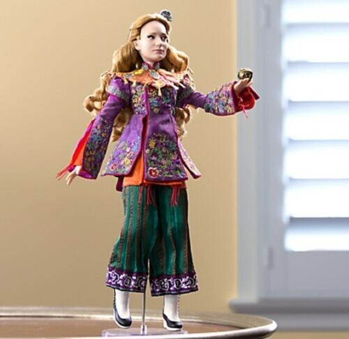 Disney Store Alice Through the Looking Glass Limited Edition 4000