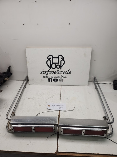 Honda GL1200 Goldwing Markland saddlebag lights and trim - Foto 1 di 10