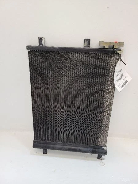 Chevrolet HHR 2006-2011 condensador de CA 15834081 06-11 Foto 3 de 4