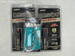 Sealed Sabre 3-in-1 Advanced Formula Defense Spray & Pepper Spray Keychain