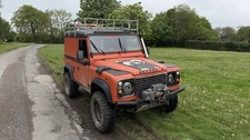 Land Rover Defender 90