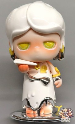 Time Gap I KNOW ME Trading Figur