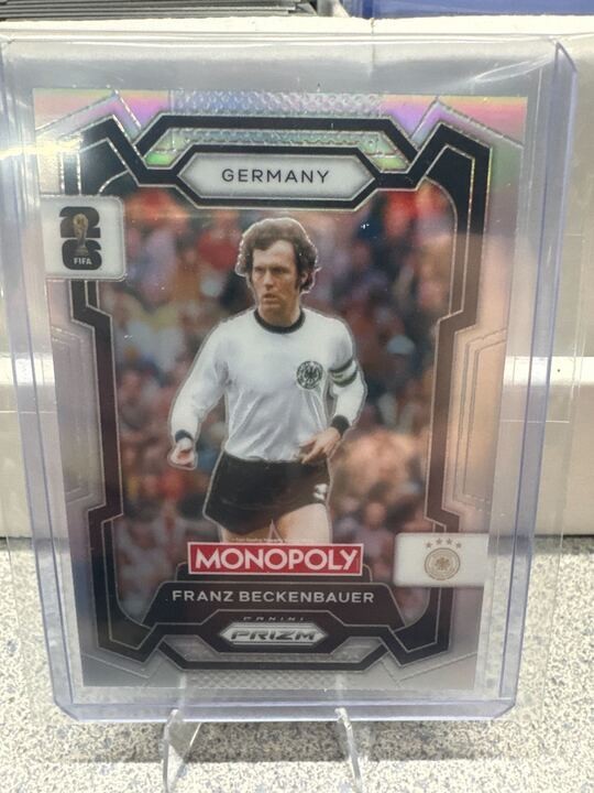  PROSHOPプレート　西ドイツ　ベッケンバウアー 2026 Panini Prizm FIFA World Cup Card #60 Franz Beckenbauer