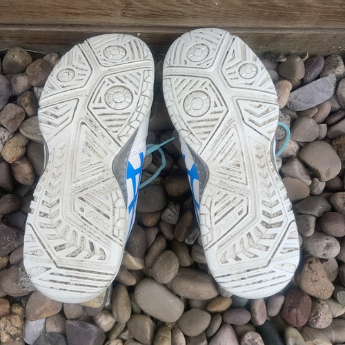 Asics Womens Gel Challenger 11 White Blue Aqua Tennis UK 6 but suggest 5.5 - Picture 5 of 8