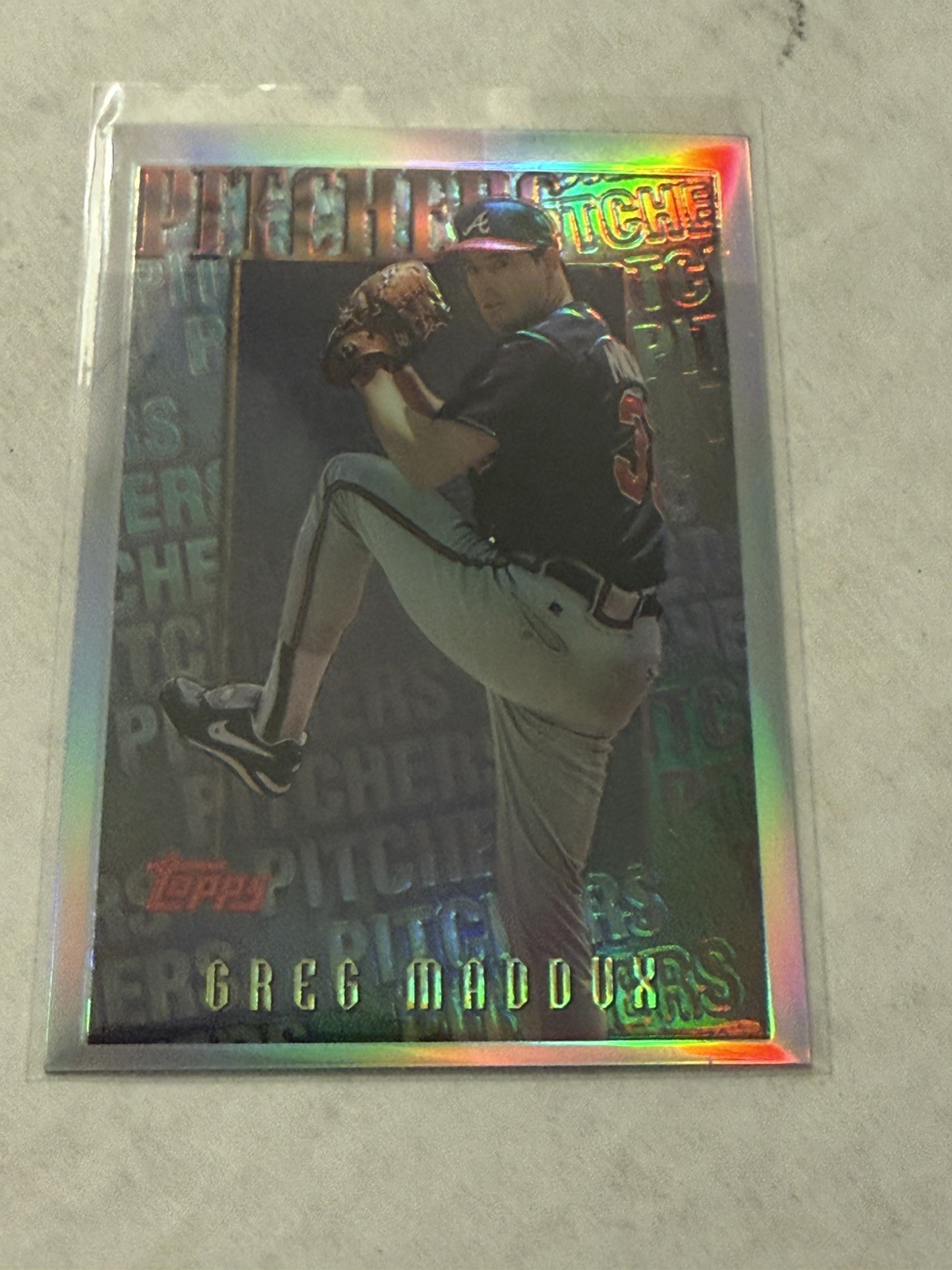 1996 Topps Mystery Finest Refractor Greg Maddux #M2 Atlanta Braves