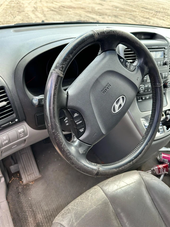 Used Left Headlight Assembly fits: 2007 Hyundai Entourage Left Grade A Foto 2 de 4