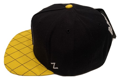 Zephyr NHL Boston Bruins "Quilted" 5 Panel Flat Bill SnapBack Hat NEW WITH TAGS - Picture 2 of 5