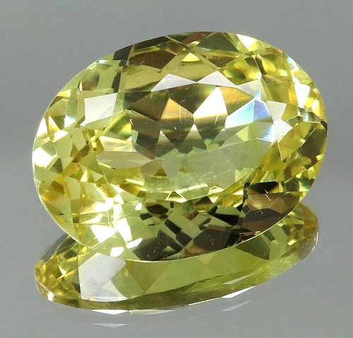 Fine Oval Cut Heated Ceylon yellow sapphire 10.15 Ct natural loose gemstones - Picture 2 of 7
