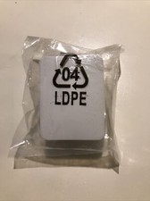  NEW  1 NETGEAR POWERLINE AV 200 ADAPTER XAV2001