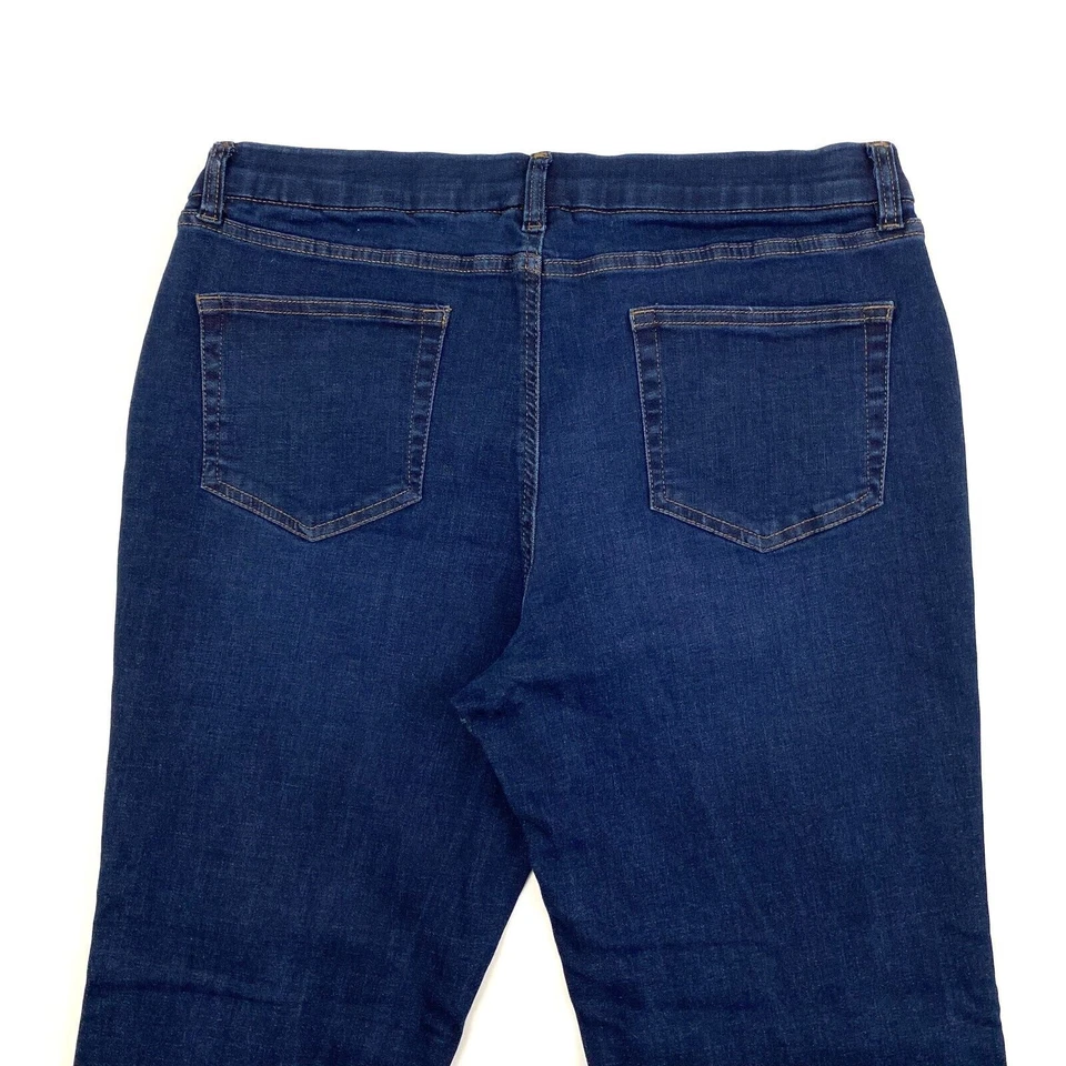 Denim&Co Straight Leg Women's size 16P Dark Wash Blue denim Jeans - Image 2 of 4