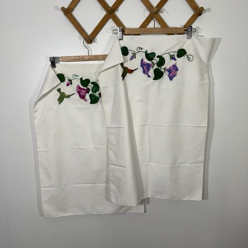 Vintage Pillowcase Lot Embroidered Hummingbird