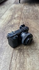 Sony A6400 + 16-50mm Lens, 2x Batteries and Battery Charger
