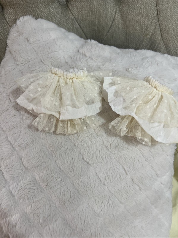 Girls Persnickety Arm Cuffs 
