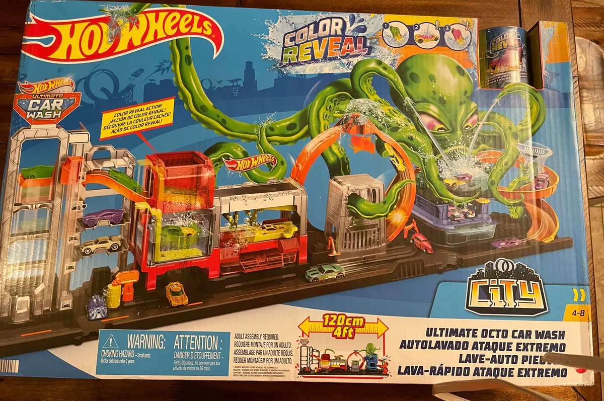 Hot Wheels City Ultimate Octo Car Wash Water Playset with Color