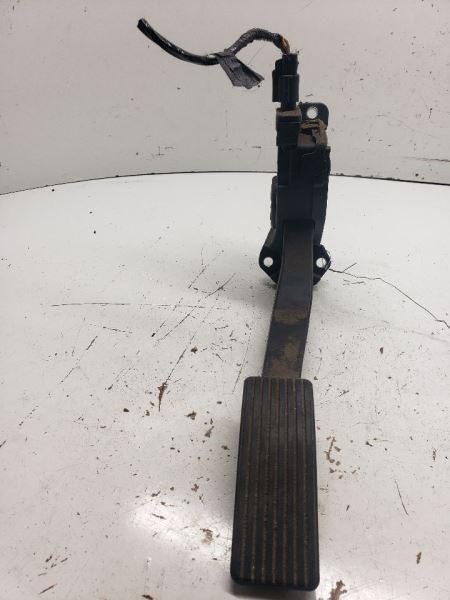 MARINER   2011 Accelerator Parts 1095794