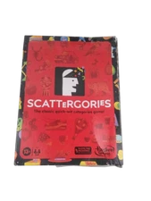 Hasbro Gaming Scattergories Classic Game - DAMAGED BOX