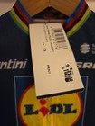 Bild 2 von 9