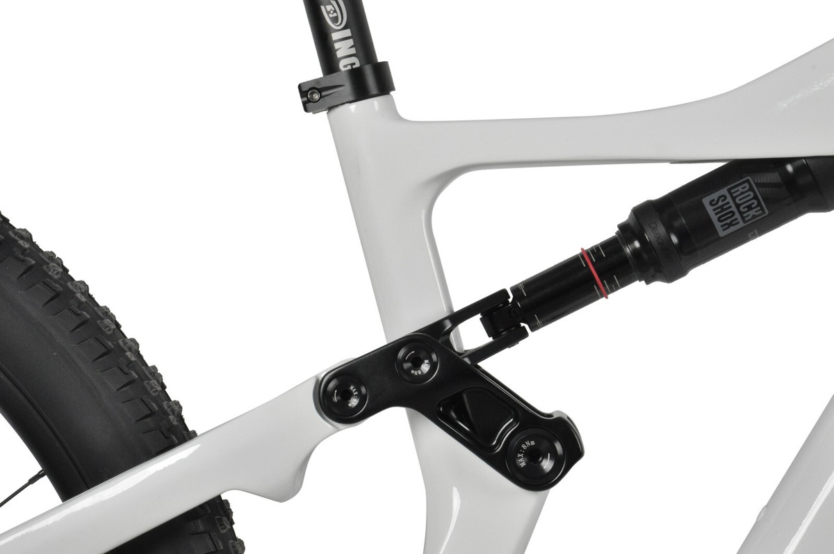 Vélo Carbone Électrique DENGFU E55