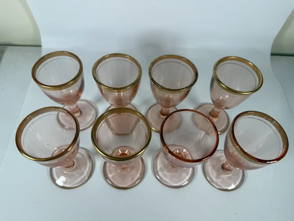 VTG 1920s Set of 8 Pink Depression Glass Shot / Liquor Glasses with Tray - Image 4 of 4