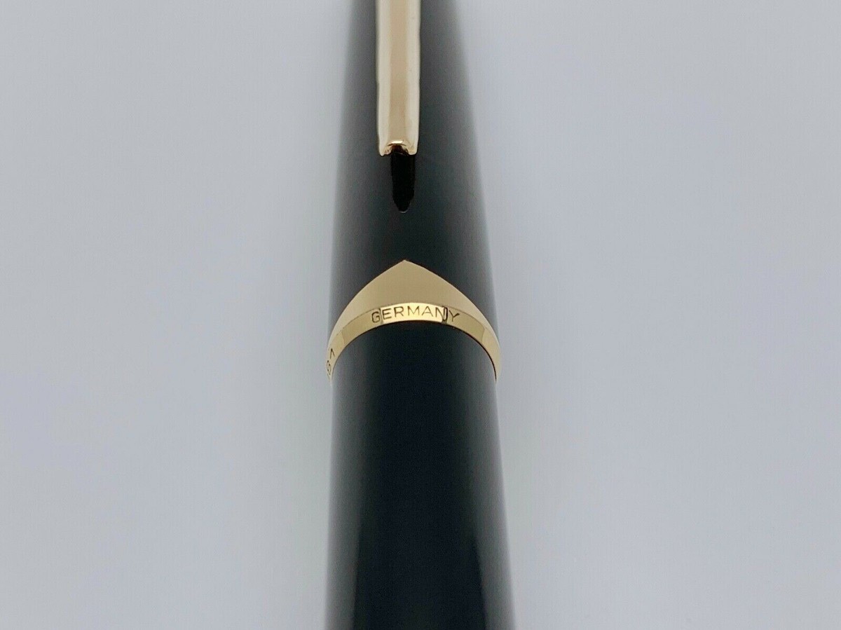 MONTBLANC 181 BALLPOINT PEN IN BLACK WITH GOLD PLATED CLIP & TRIM
