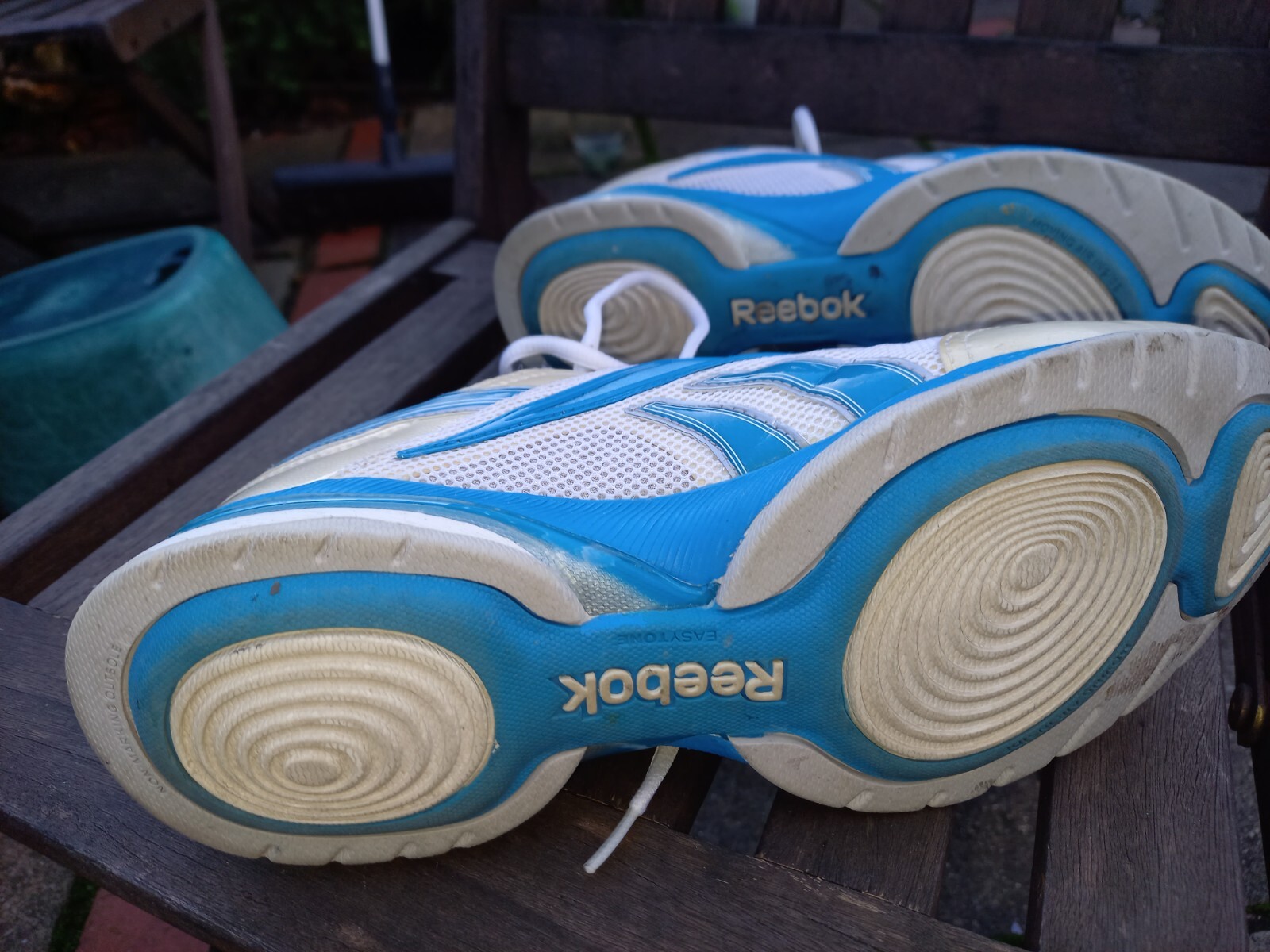 reebok easytone trainers womens