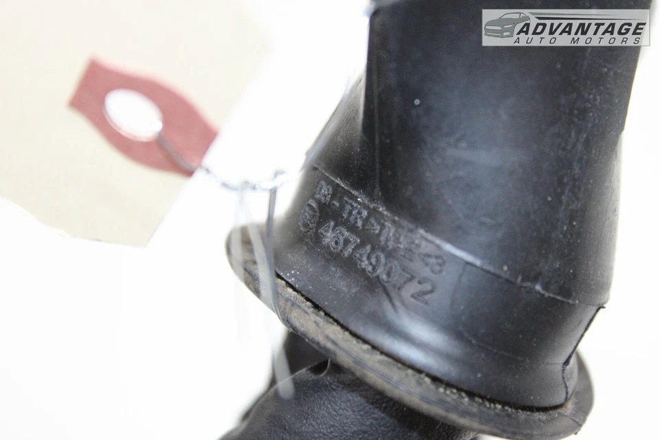 RAM PROMASTER CITY 2015-2022 eje del lado del pasajero delantero derecho drenaje de agua OEM Foto 4 de 4