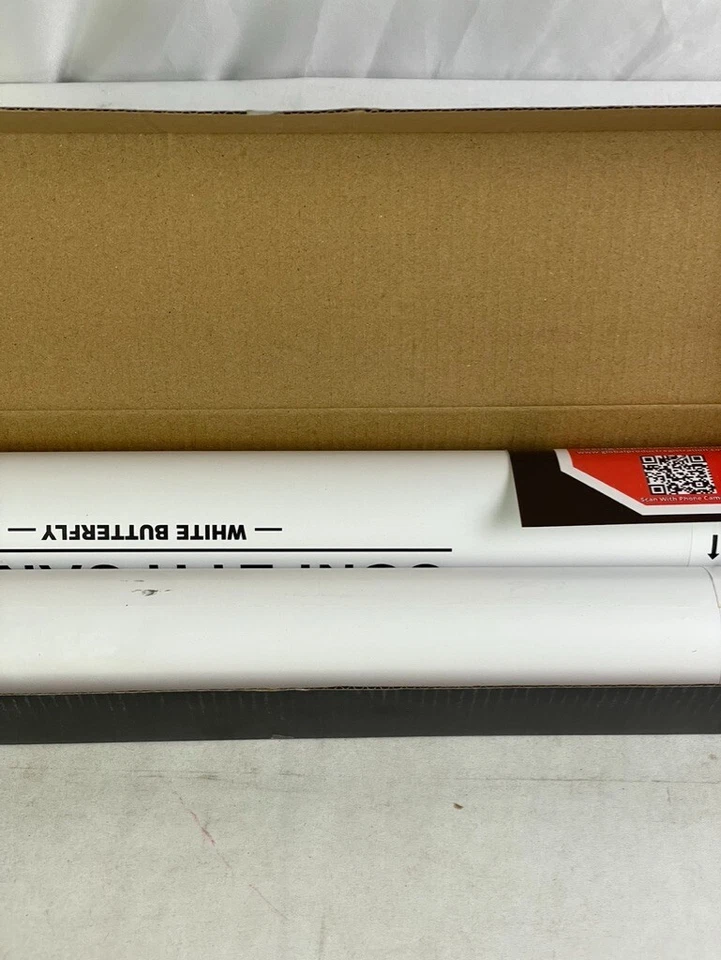 Pacote com 2 canhões de confete borboleta branca Legend & Co - Imagem 3 de 4