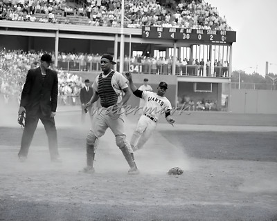 1964 All Star Game Shea Stadium Willie Mays Game Action 8 X 10 Photo Picture