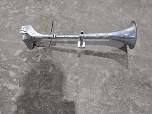 Replaces NA 2013 PETERBILT 365 AIR HORN 3866067