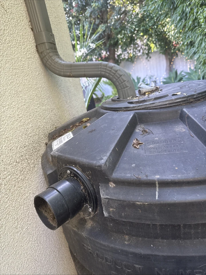 Recipiente de captura de água da chuva preto grande - Imagem 2 de 4