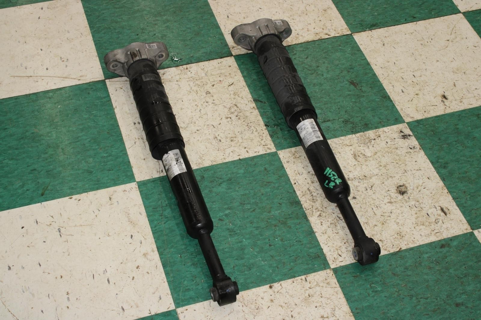 Maserati Ghibli 2014-2021 Rear Left, right Dampers Pair