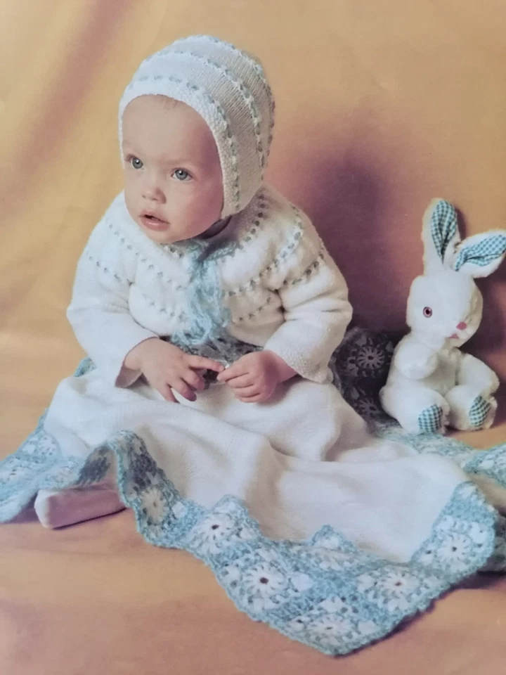 Beautiful Baby Knitting/Crochet Book, 0-4yrs, 36 Styles - Columbia Minerva 766 - Image 2 of 4