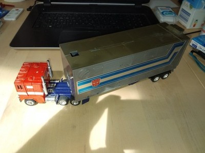 Transformers Actionfigur Optimus Prime G1