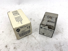 New Allen Bradley 700-HA33Z24 Ser D Relay 11-Pin 10A 250VAC