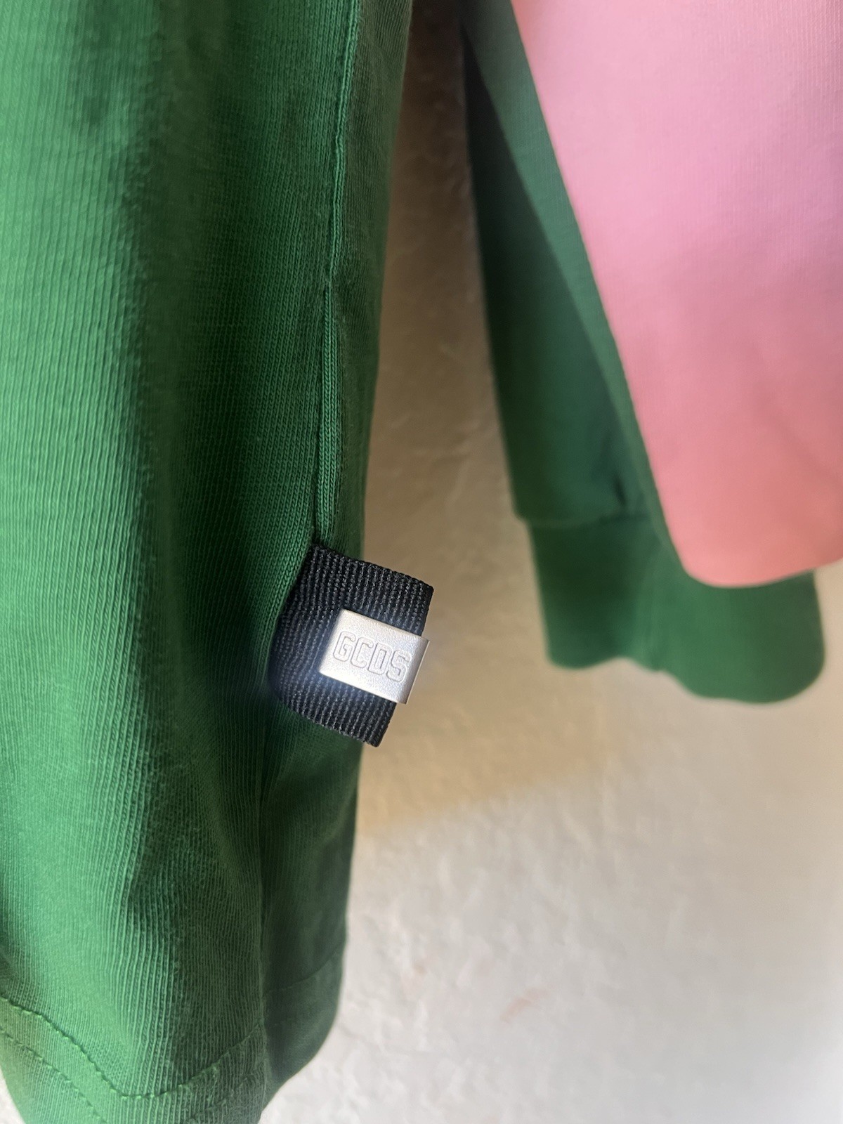 GCDS Wear Milano Green Pink Colorblock Long Sleeve Pullover FW18 Mens XL