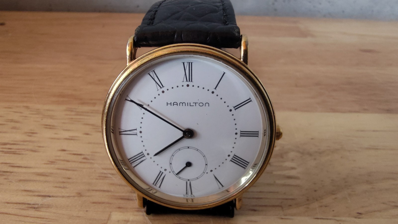 Vtg Hamilton 8710 Watch -Bezel Black  Leather Band