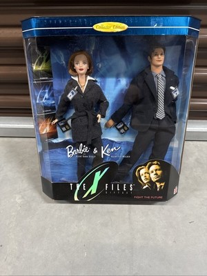 Barbie The X-Files Agents Scully and Mulder Barbie & Ken Dolls