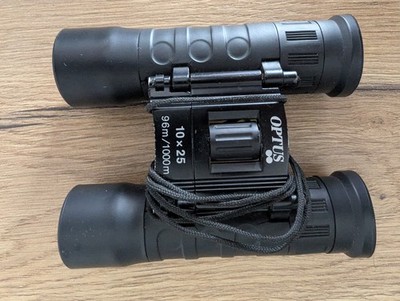 Fernglas Bresser Optus 96m/1000m 10 x 25 tragbar mit Trageschlaufe