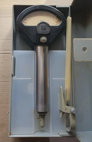 Mikrokator Measuring head spring +/- 0.0015 mm  1 div. = 0.0005 mm.