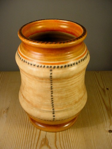 Charlotte Rhead Crown Ducal "Stitch" Pottery Vase 4088 - Picture 2 of 4