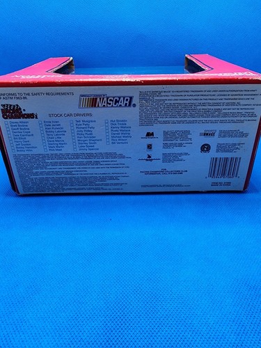1/43 Pit Stop Showcase - #7 ALAN KULWICKI HOOTERS - 1993 NASCAR Racing Champions - Picture 6 of 6