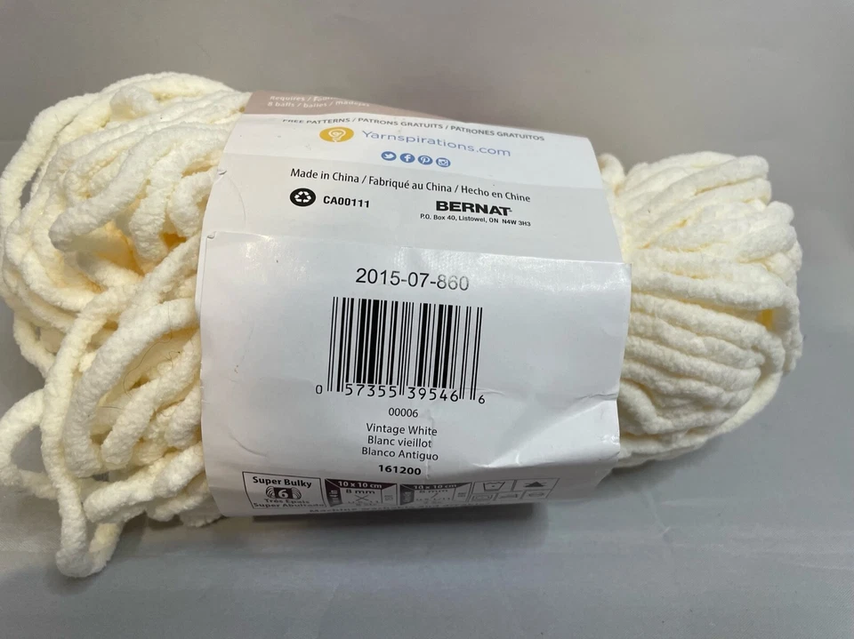 Bernat Blanket Yarn Partial Skein Vintage White - Image 3 of 4
