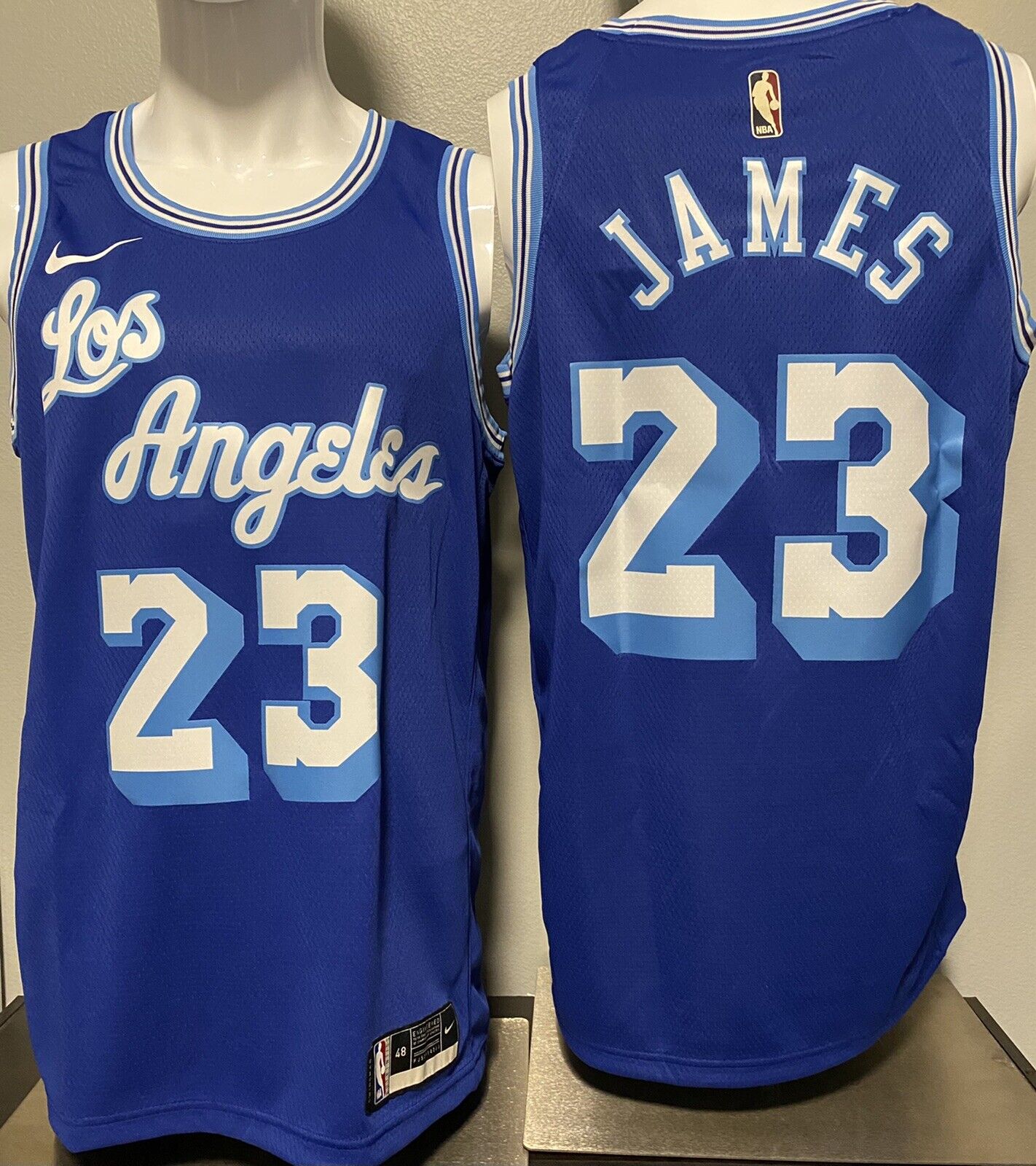 Youth Nike LeBron James White Los Angeles Lakers Swingman Jersey - City Edition Size: Extra Large