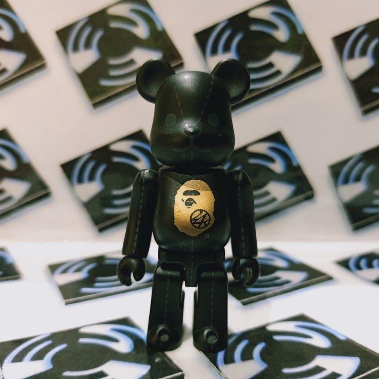 bearbrick 100 bape